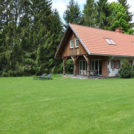 Monte Carvick Nad Jeziorem Seksty Karwik Екстер'єр фото