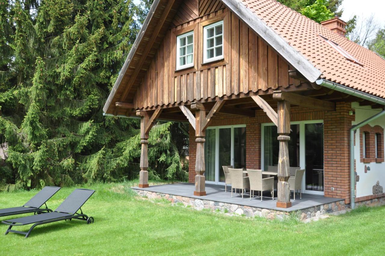 Monte Carvick Nad Jeziorem Seksty Karwik Екстер'єр фото